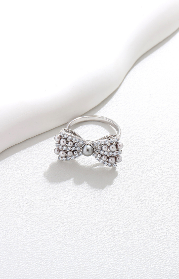 MIDNIGHT PEARL BOW RING