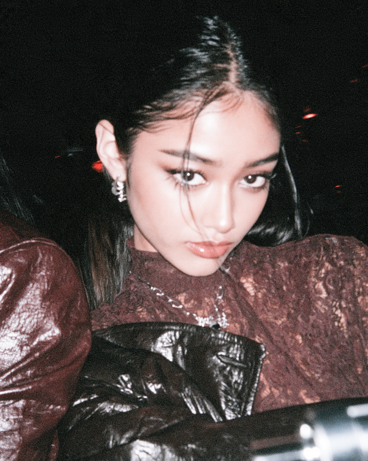 Vampire Chic Outfits: Dark Romantic Style, No Costume Required