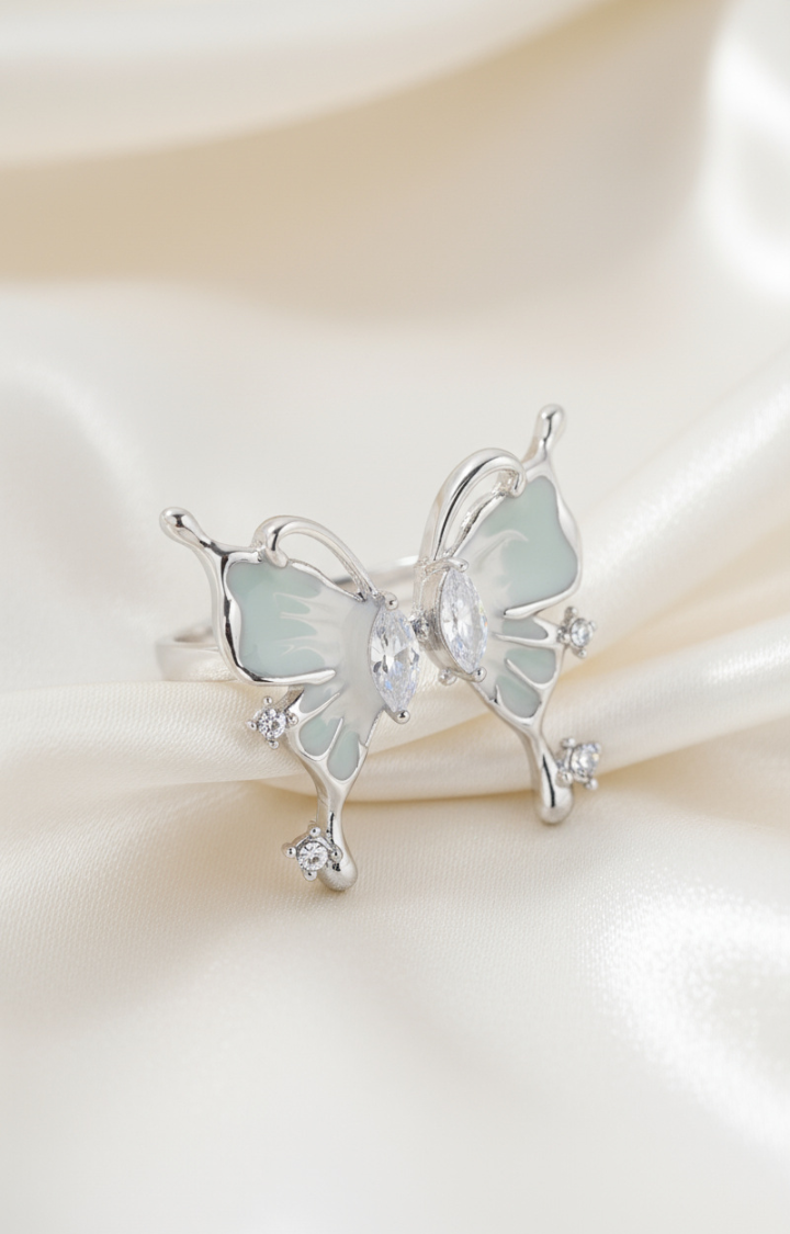 MOONLIT MIRAGE BUTTERFLY RING