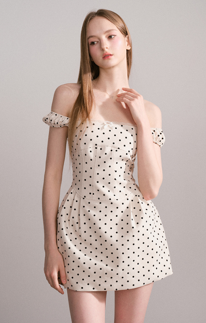 BRAT BABE POP-SQUARE MINI DRESS IN SUGAR POLKA DOT