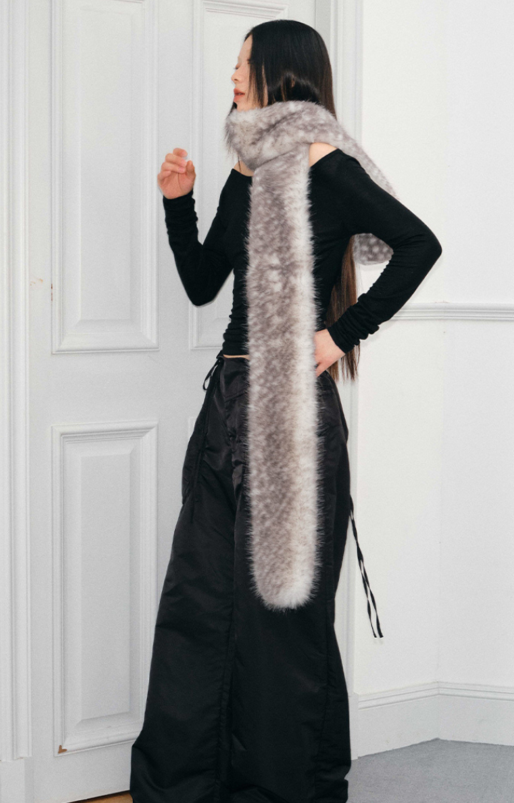 ETHEREAL FADE FAUX FUR LONG SCARF IN ASH TAUPE