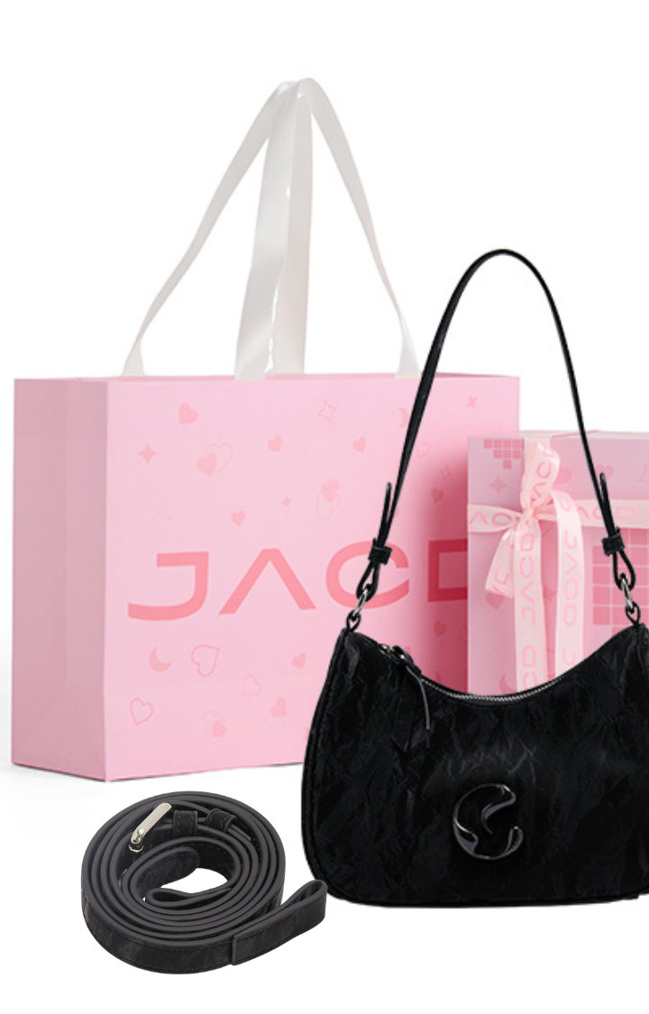 LUXE CURVE BAGUETTE BAG IN BLACK ONYX