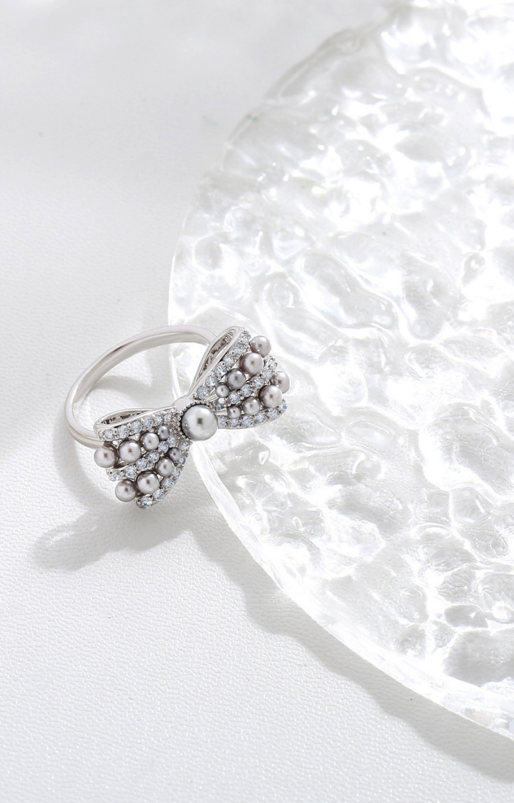 MIDNIGHT PEARL BOW RING