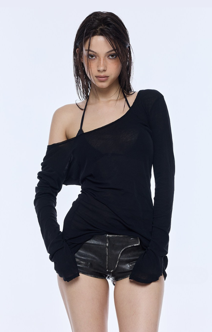 SILENT DAMAGE OFF-SHOULDER TOP