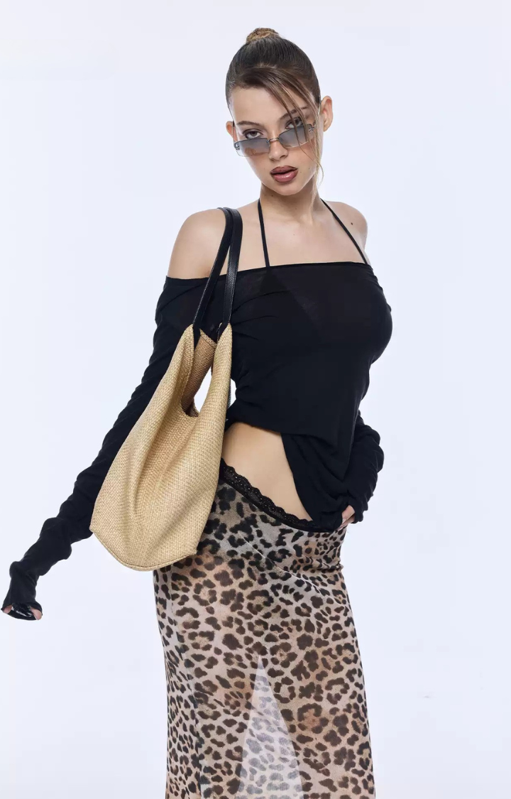 SILENT DAMAGE OFF-SHOULDER TOP