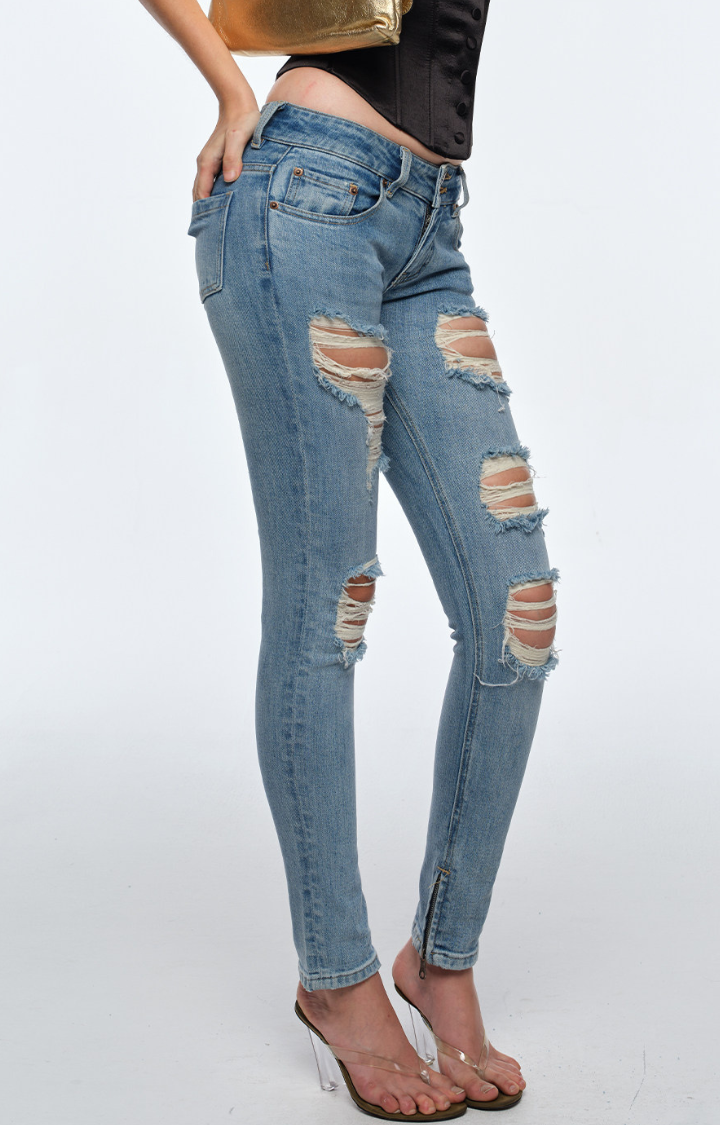 RIPPED ALIBI LOW-RISE JEANS
