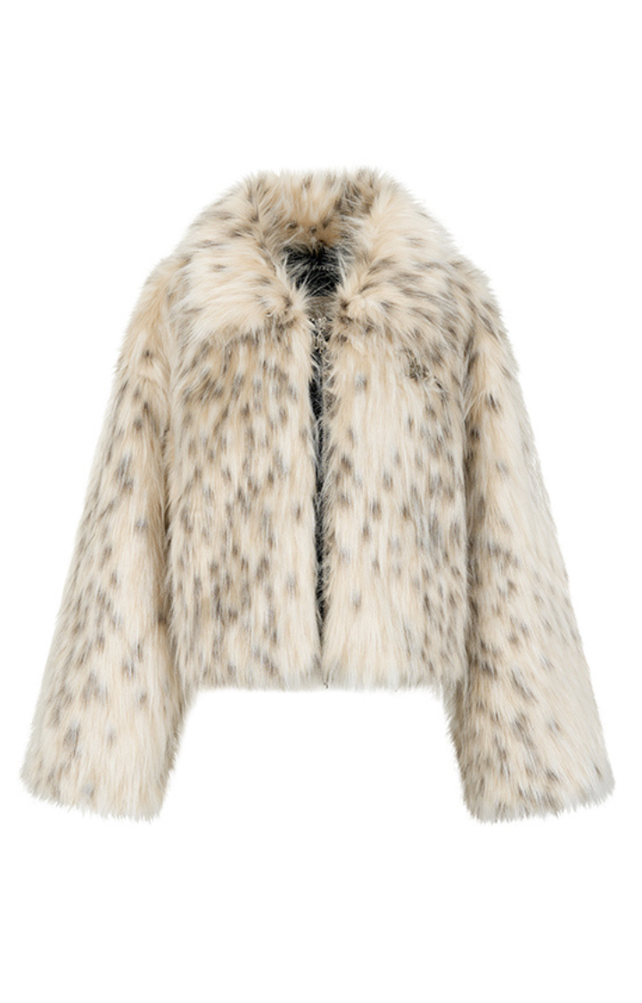 WILD WHISPERS FAUX FUR JACKET IN SPOTTED CREAM