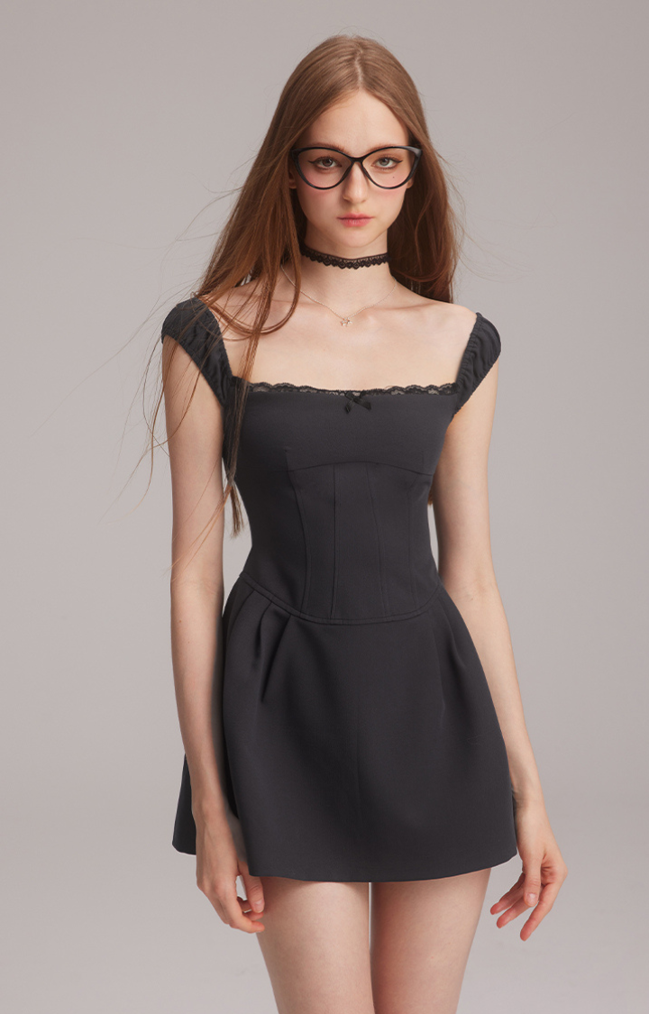 BRAT BABE POP-SQUARE MINI DRESS IN NIGHTFALL GRAY