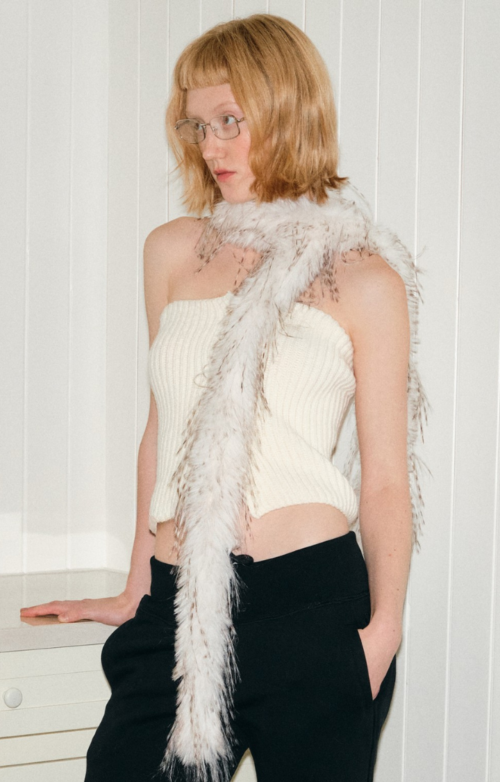 FROST WHISPER SLIM FAUX FUR SCARF IN IVORY WHITE