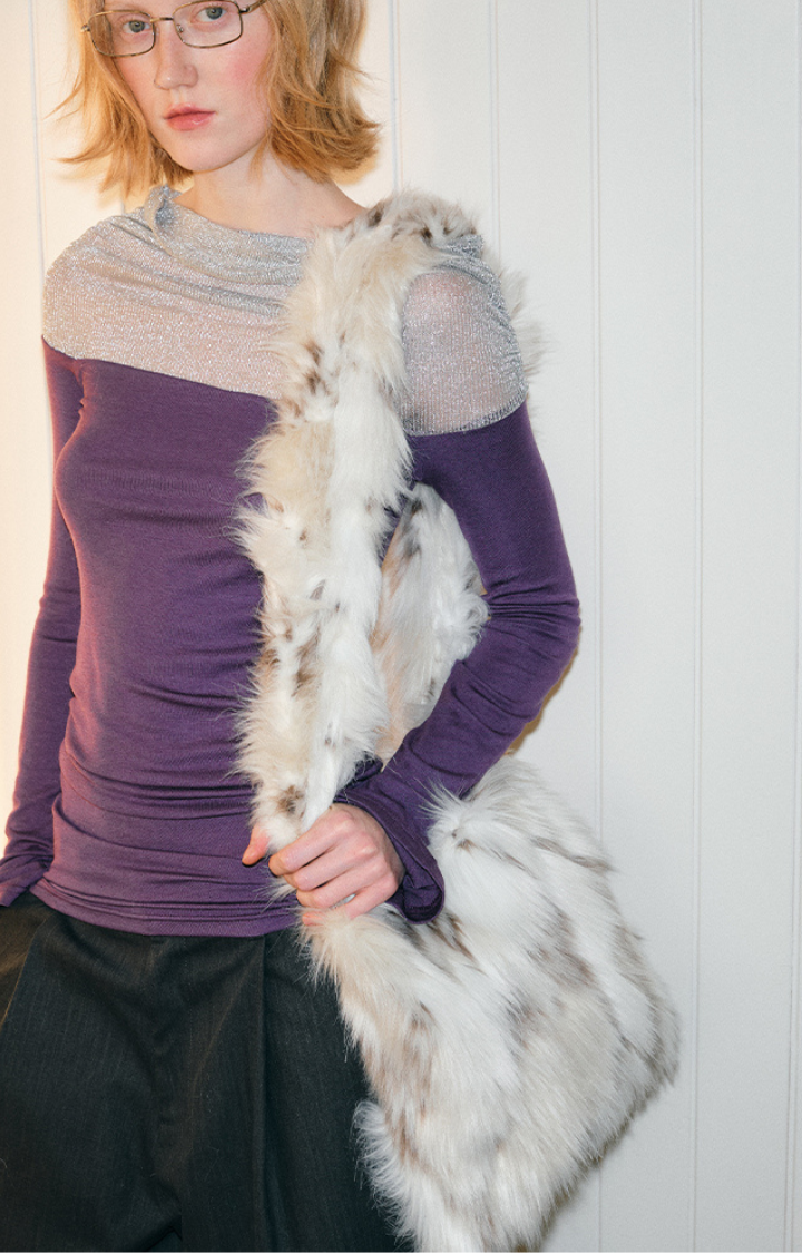 FAUX FUR CLOUD TOTE IN VANILLA MIST