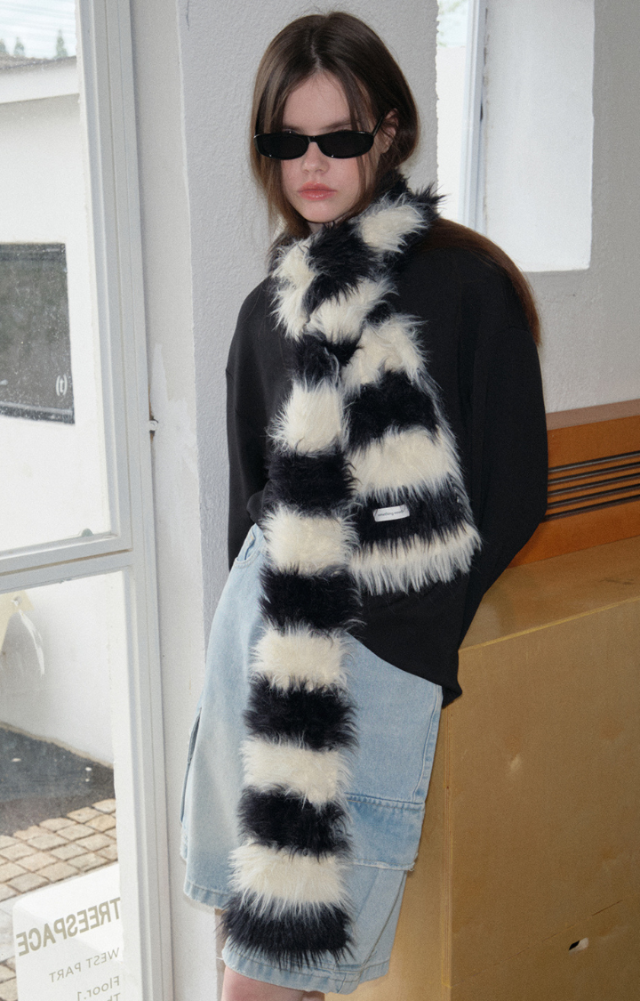 STRIPED SOFT FURY SCARF IN MONOCHROME MOOD