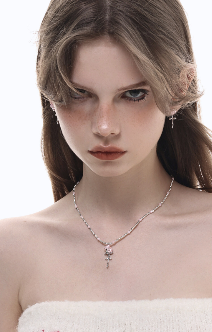 THE ROSE SIN ROSARY NECKLACE