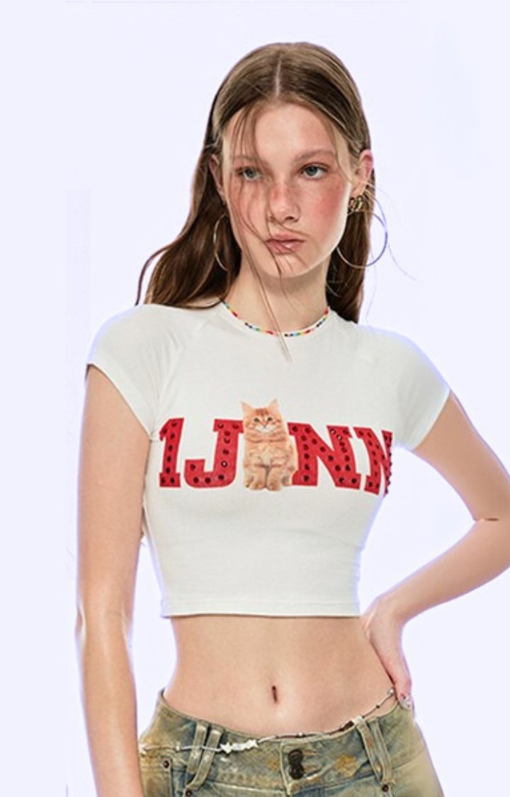 REBEL KITTY CROP TEE – CUTE WITH CLAWS