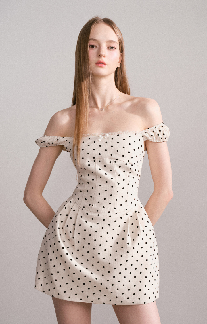 BRAT BABE POP-SQUARE MINI DRESS IN SUGAR POLKA DOT