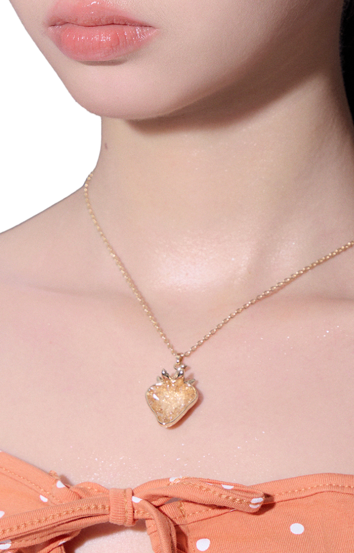 FROSTED STRAWBITES NECKLACE - PEACH BURN