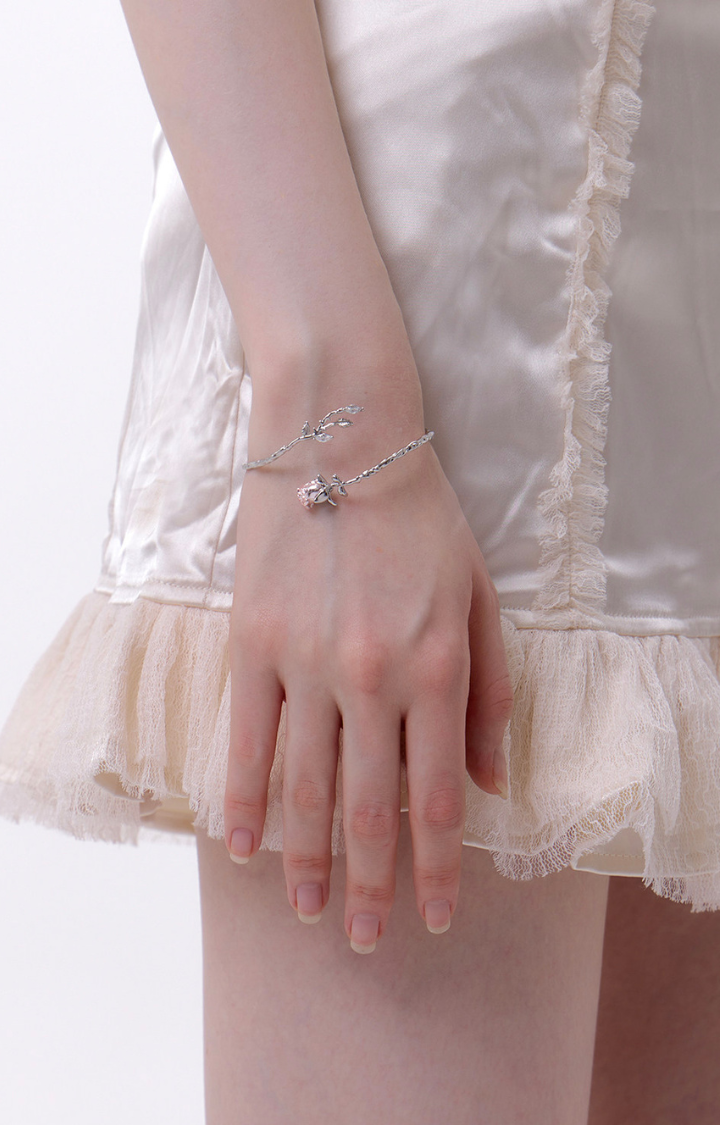 THE ROSE SIN ROSARY BRACELET
