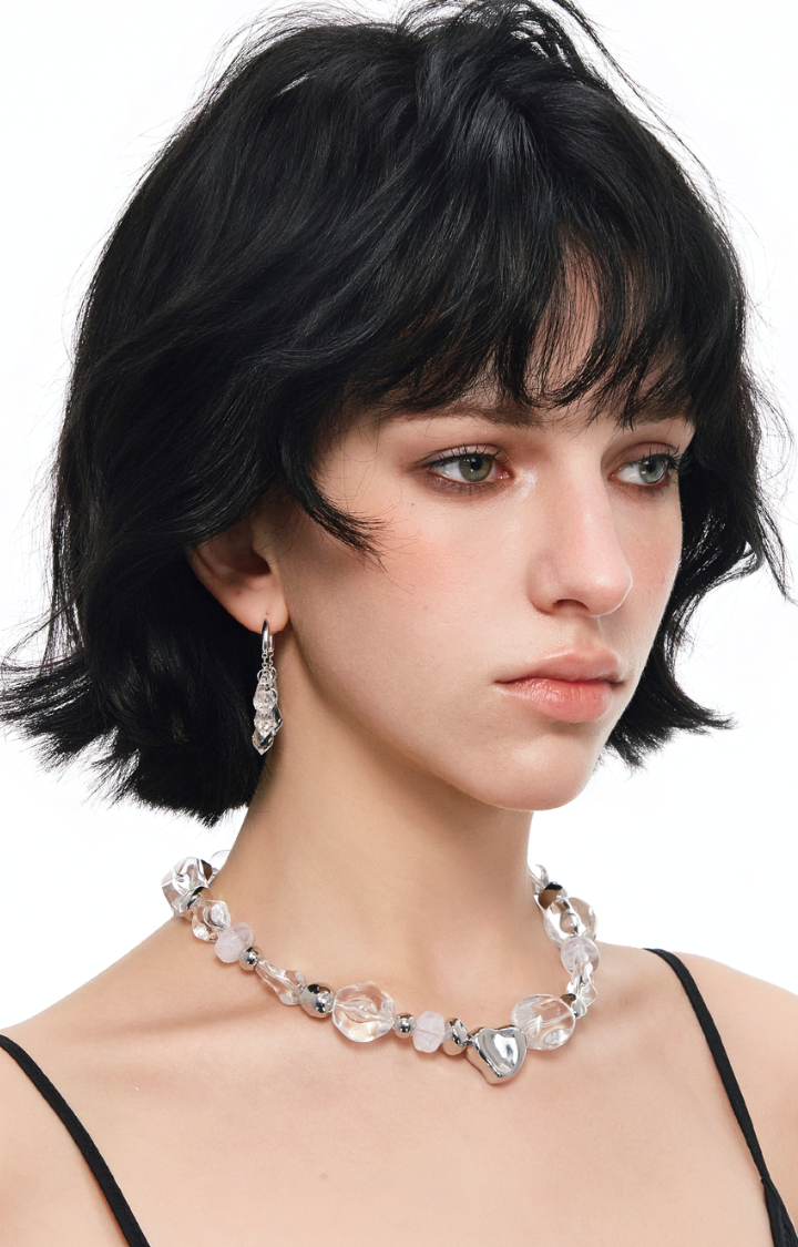 CLAVICLE STATIC CRYSTAL NECKLACE