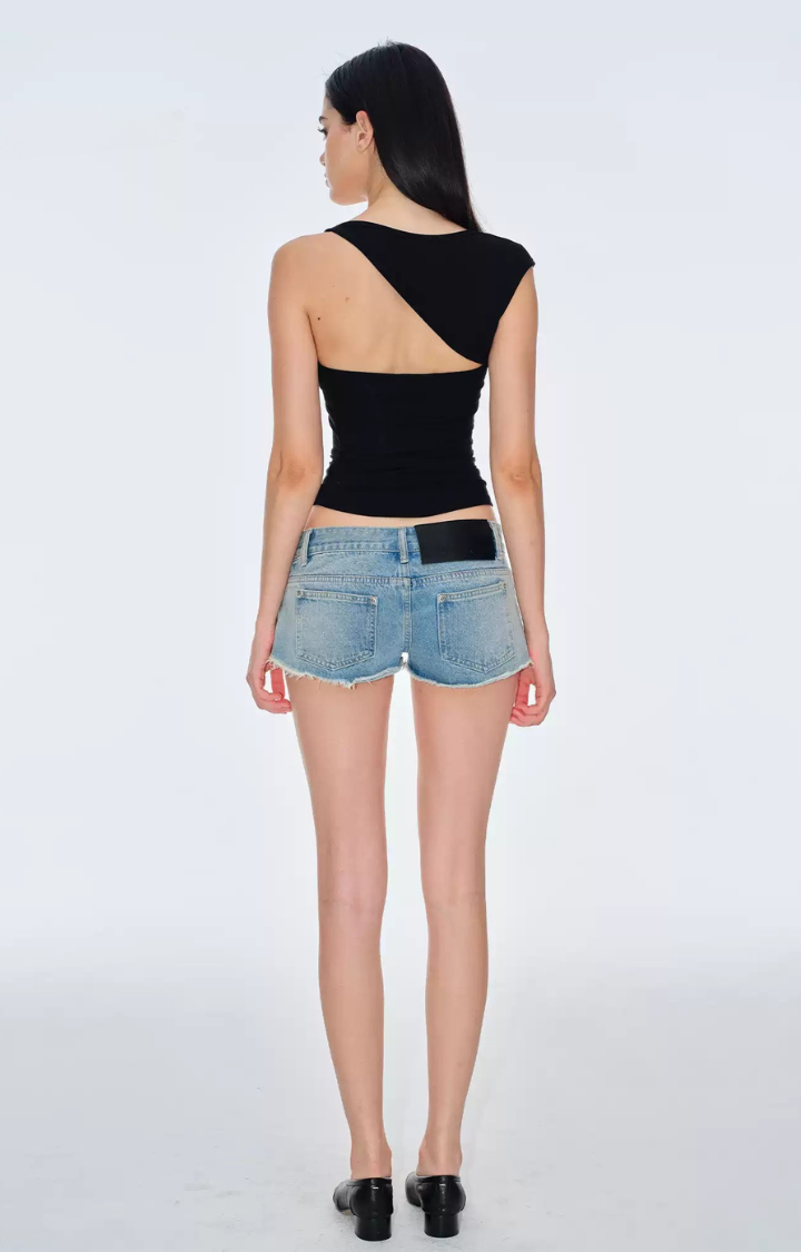 SLANT HEART ASYMMETRIC TANK TOP