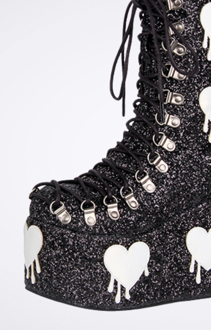 HEART DRIP GLITTER PLATFORM BOOTS - WHITE SPARKLE