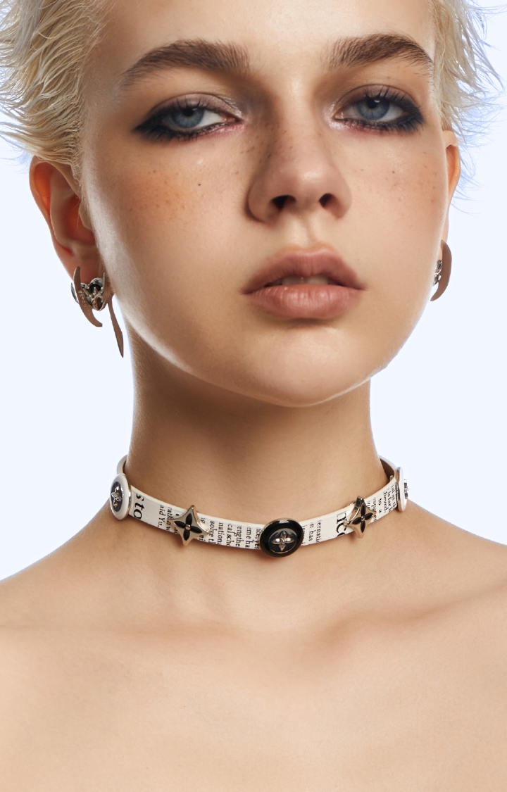 STAR BUTTON LEATHER CHOKER REBEL WHITE EDITION