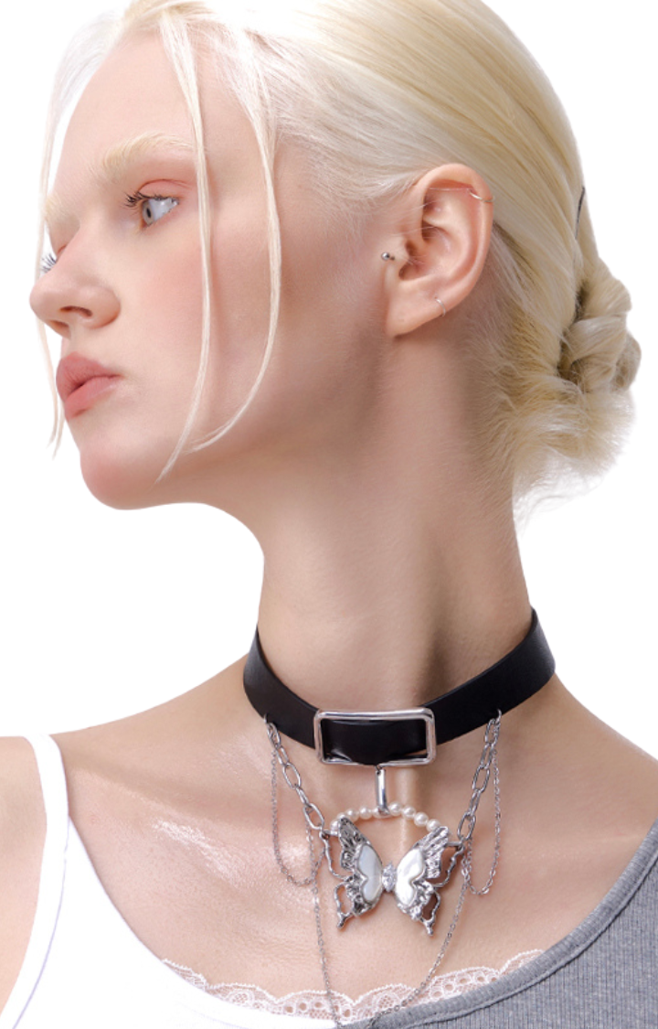 WHITE VENOM COLLAR
