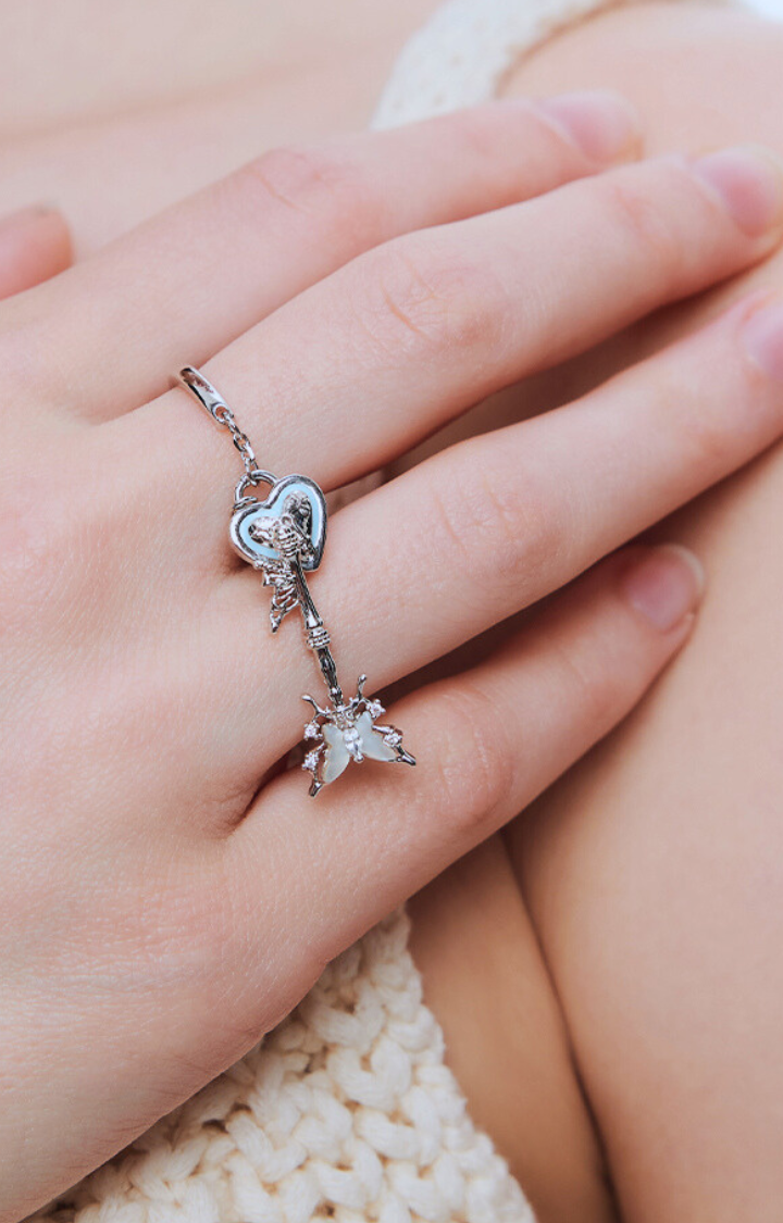 HEART & WINGED KEY RING DUO