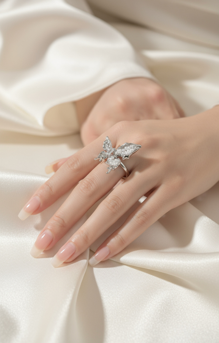 PEARLSTORM BUTTERFLY RING