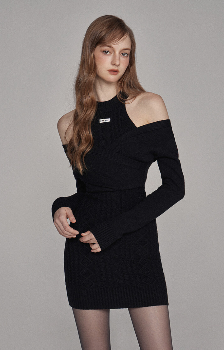 MIDNIGHT CROSSED INTENTIONS KNIT DRESS