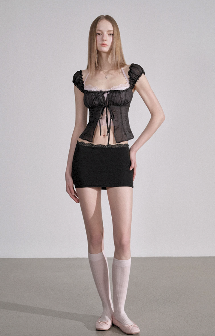 LOW THREAT MINI SKIRT