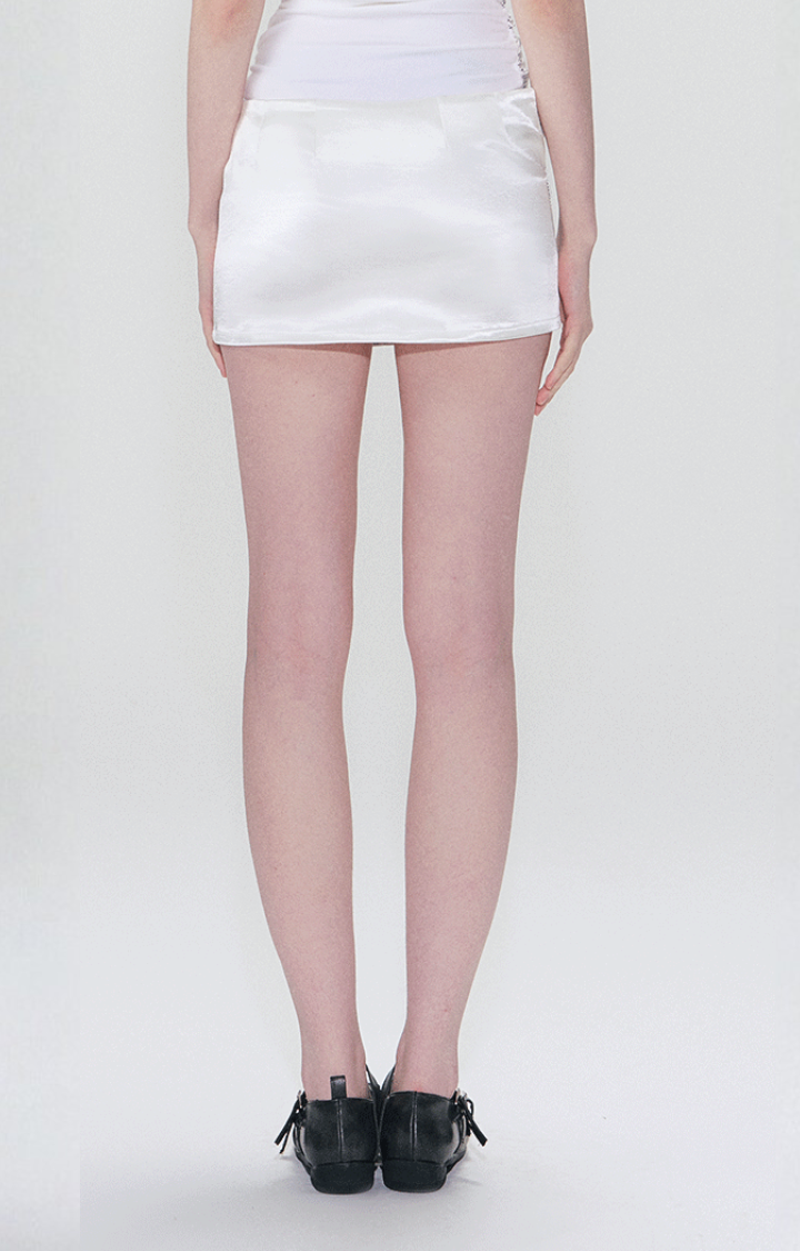 WHISPERED SCANDAL LOW-RISE MINI