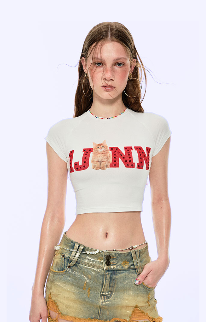 REBEL KITTY CROP TEE – CUTE WITH CLAWS
