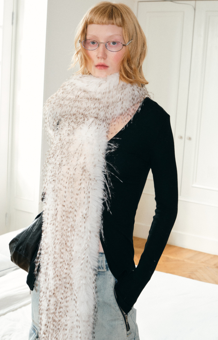 FROSTBITE LUXE FAUX FUR SCARF IN SNOW LEOPARD WHITE