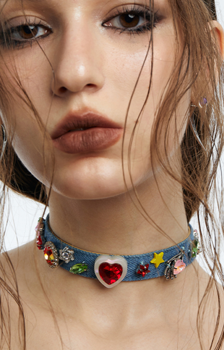 DOPAMINE BLUE DENIM HEART GEM CHOKER