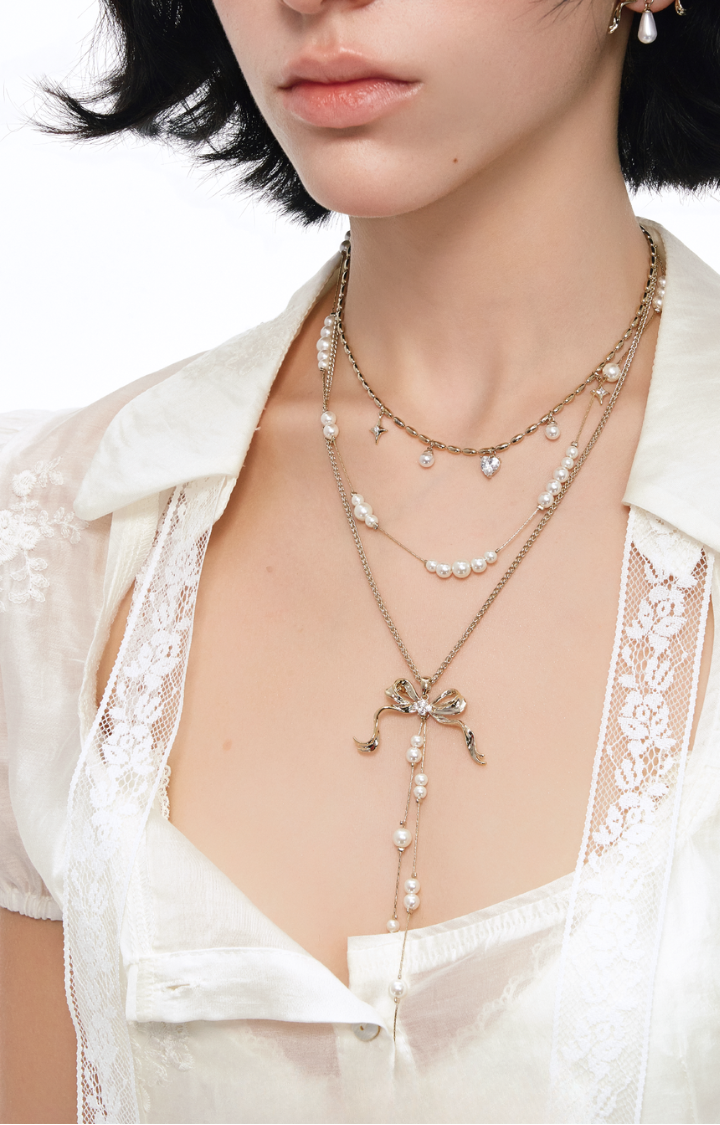BROKEN PEARL RIBBON NECKLACE