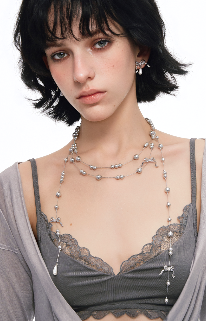 ASHEN PEARL RIBBON NECKLACE