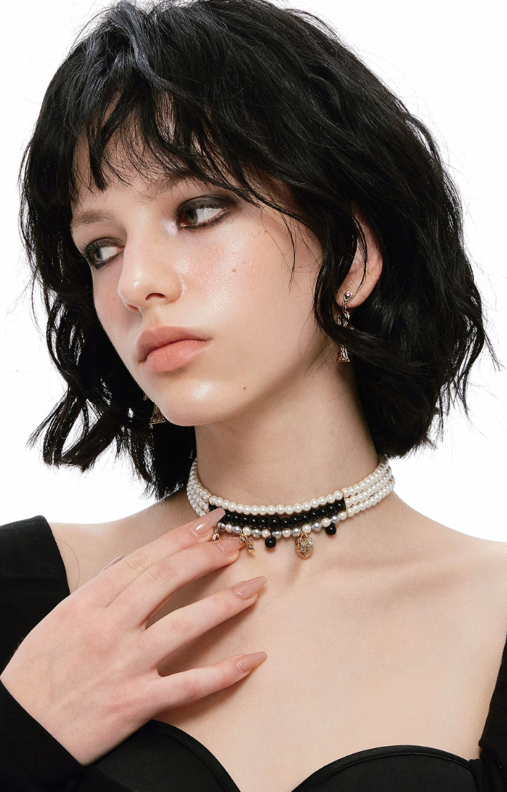 PEARL RELIC CHOKER