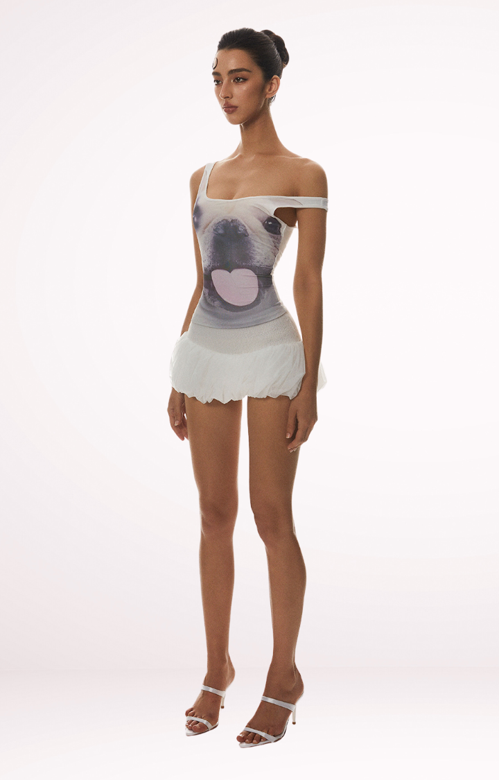 HEART PUP OFF-SHOULDER GRAPHIC TOP