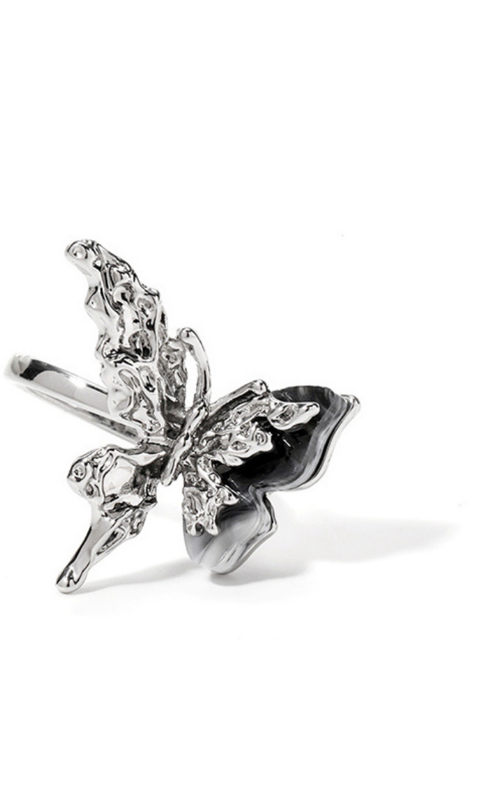 MOLTEN SHADOW BUTTERFLY RING
