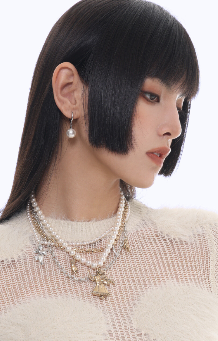 ANGEL RIOT NECKLACE