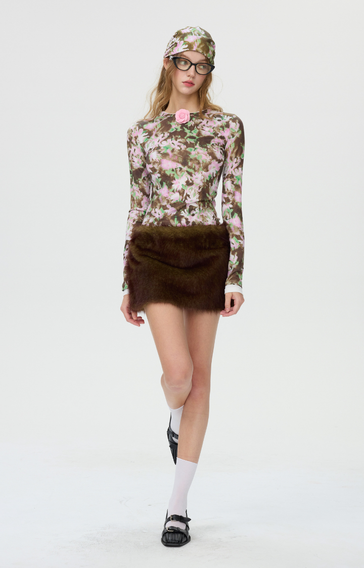 PRINTED FAUX-LAYER LONGSLEEVE TOP IN NCHANTED ROSE GARDEN