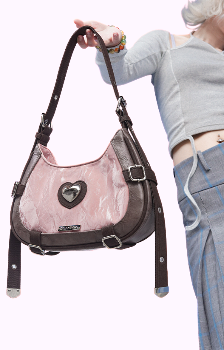CRUSH HEART PINK VINYL CROSSBODY SHOULDER BAG