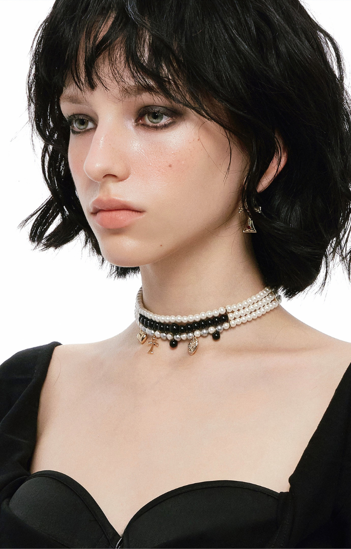 PEARL RELIC CHOKER