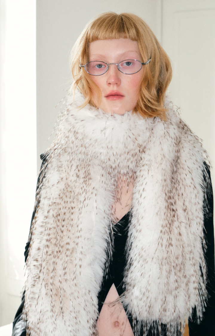 FROSTBITE LUXE FAUX FUR SCARF IN SNOW LEOPARD WHITE