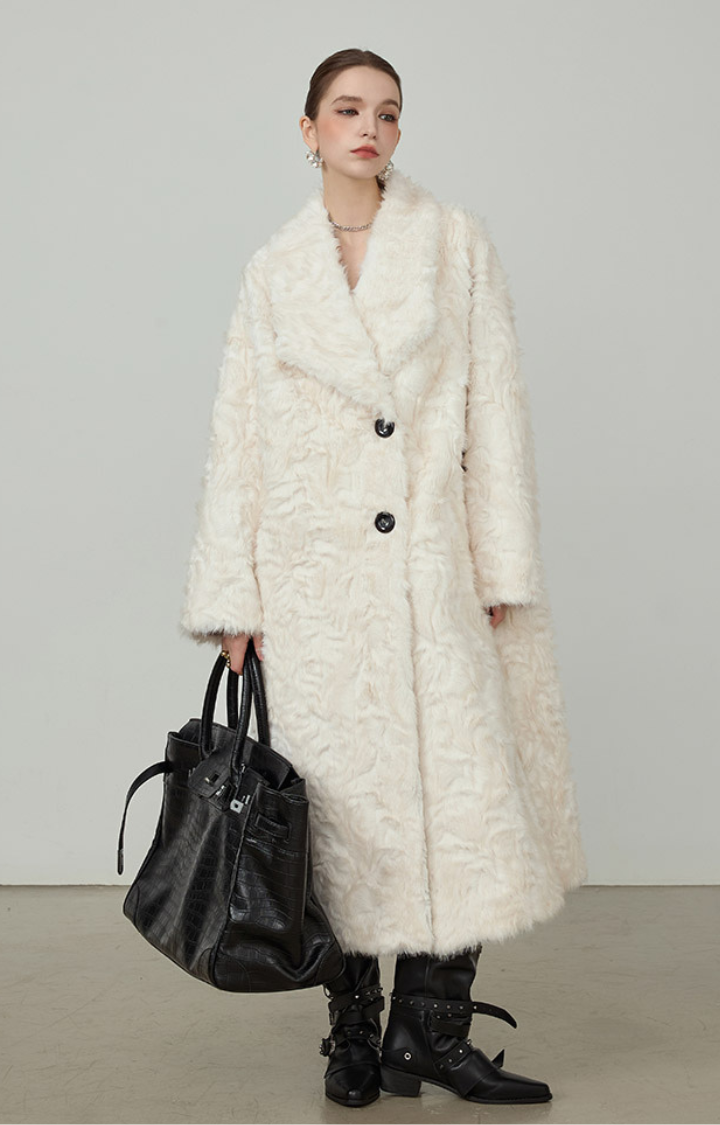 LUNA VEIL FAUX FOX LONG COAT IN CLOUD IVORY