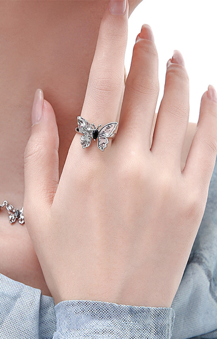 REBEL SCRIPT BUTTERFLY RING