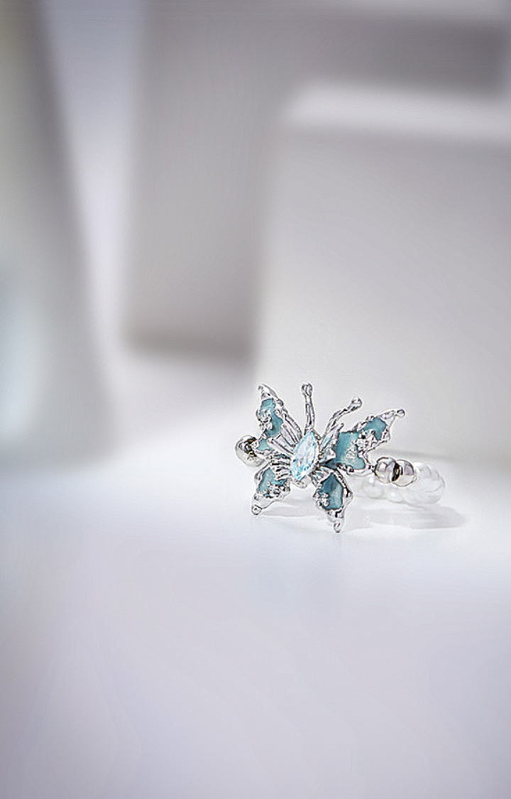 PEARL AURORA BUTTERFLY RING