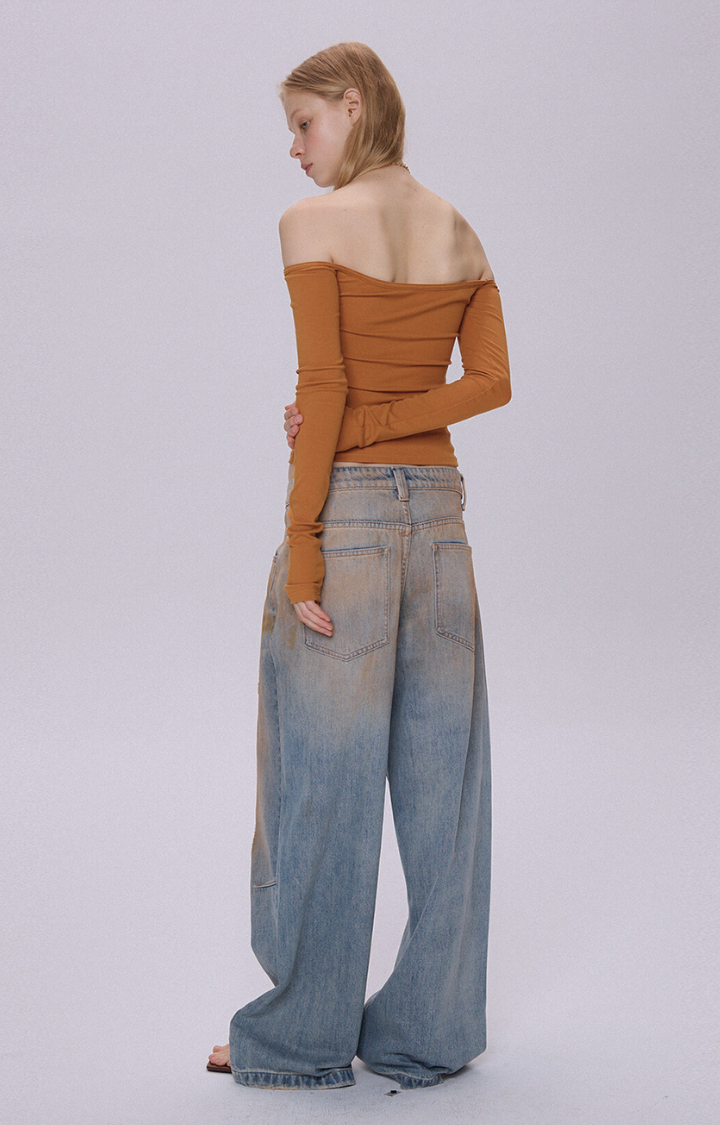 ONE-SHOULDER LONG SLEEVE IN  BURNT SUGAR HEAT