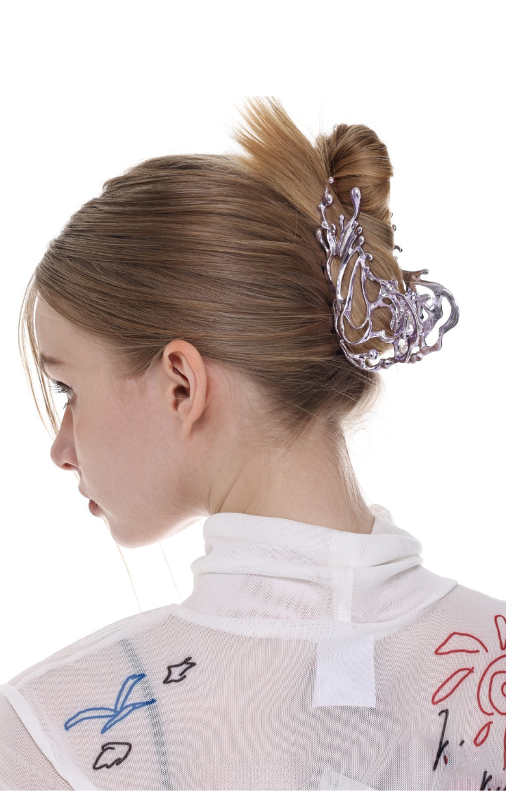 MOLTEN PETAL CLIP