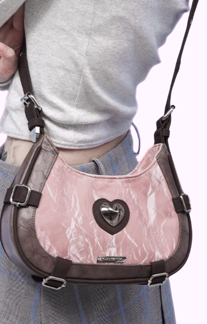 CRUSH HEART PINK VINYL CROSSBODY SHOULDER BAG