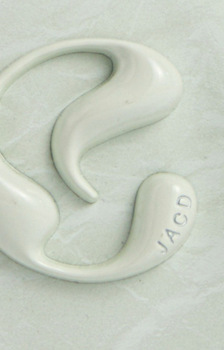 LUXE CURVE BAGUETTE BAG IN ICE LOTUS